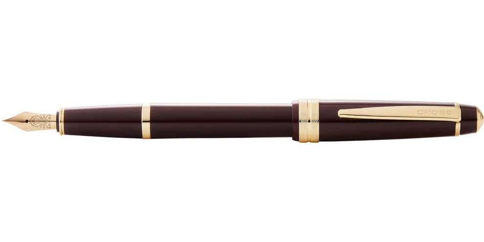 Penna stilografica Bailey Light™ in resina burgundy lucida e pennino medio color oro