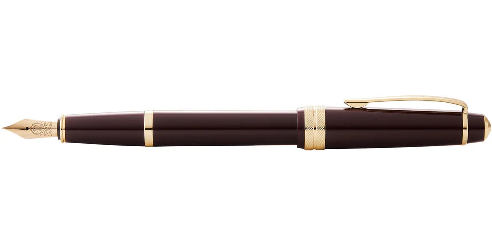 Penna stilografica Bailey Light™ in resina burgundy lucida e pennino medio color oro
