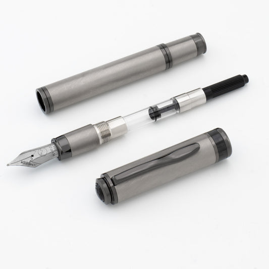 Penna stilografica Monteverde USA® Innova TI (titanio) in edizione numerata